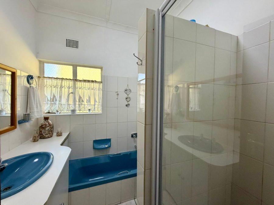 3 Bedroom Property for Sale in Oudtshoorn North Western Cape